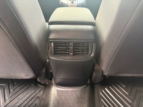 Used 2022 Honda CR-V Special Edition image 17