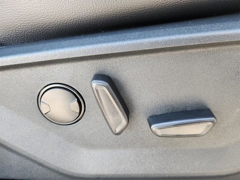 New 2025 Ford F250 Lariat w/ Lariat Ultimate Package image 14