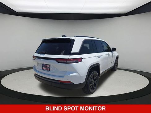 New 2026 Jeep Grand Cherokee Altitude RWD image 6