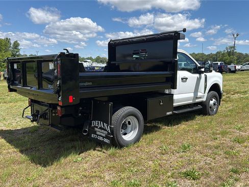 New 2026 Ford F350 XL w/ XL Chrome Package AWD/4WD image 6