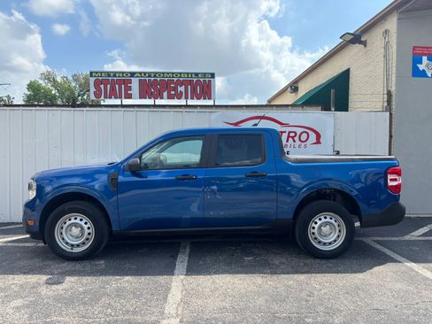 Used 2023 Ford Maverick XL image 2