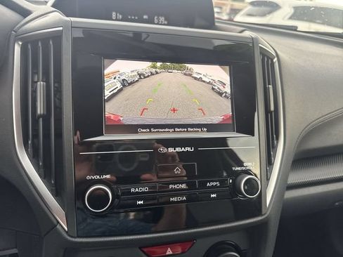 Used 2018 Subaru Crosstrek 2.0i Premium AWD/4WD image 14