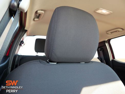 New 2025 Ford Ranger XLT w/ Black Appearance Package image 18