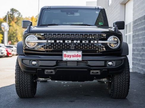 New 2025 Ford Bronco Outer Banks w/ Sasquatch Package image 3