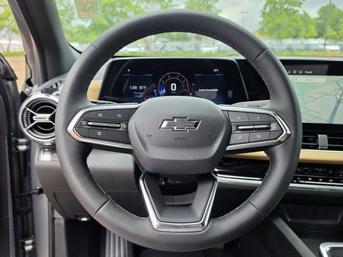New 2026 Chevrolet Equinox ACTIV w/ Convenience Package III FWD image 28