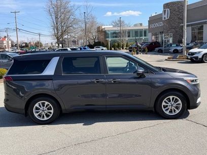 Used 2022 Kia Carnival LX