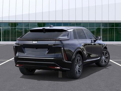 New 2026 Cadillac Lyriq Luxury w/ LPO, Floor Liner Package AWD/4WD image 4