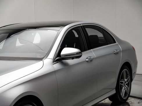 Used 2020 Mercedes-Benz E 350 4MATIC Sedan w/ Parking Assistance Package image 24