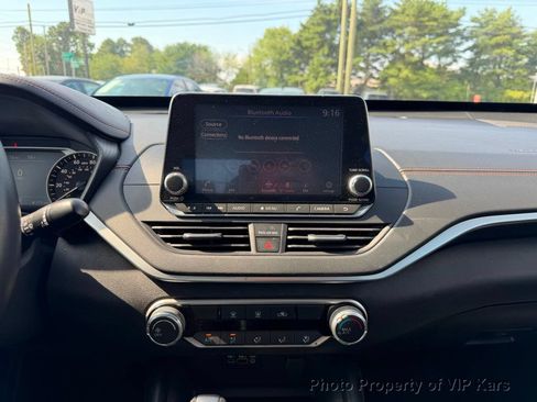 Used 2020 Nissan Altima 2.5 SR FWD image 23