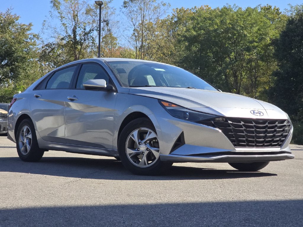 Used 2021 Hyundai Elantra SE w/ Preferred Accessory Package FWD image 1