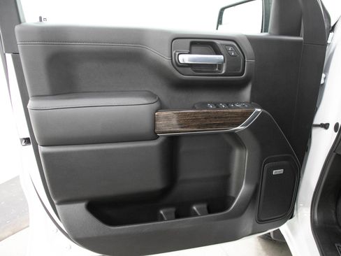 Used 2020 GMC Sierra 1500 Elevation AWD/4WD image 21