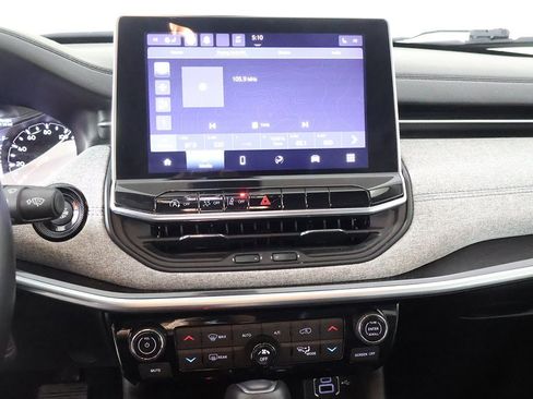 Used 2022 Jeep Compass Latitude w/ Convenience Group image 37