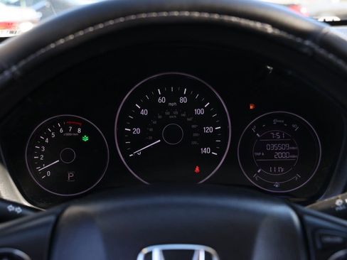 Used 2022 Honda HR-V LX image 28