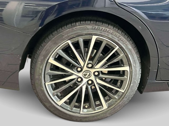 Certified 2022 Lexus ES 350 w/ Premium Package FWD image 9