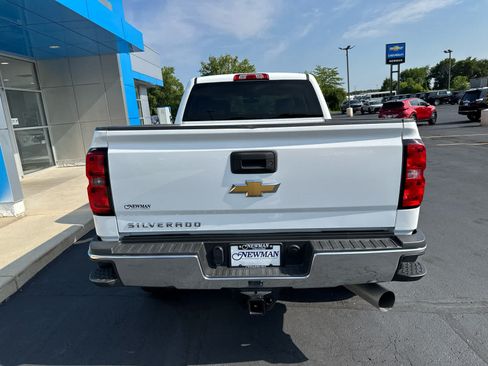 Used 2019 Chevrolet Silverado 2500 W/T w/ WT Convenience Package AWD/4WD image 8