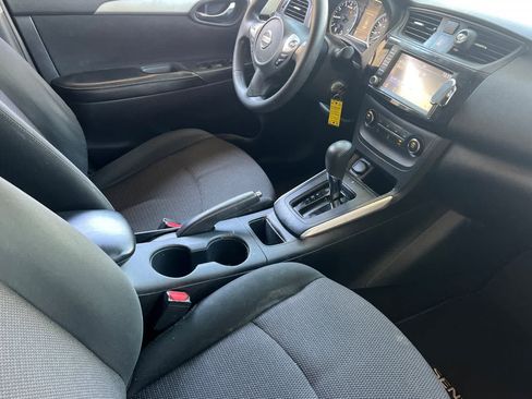 Used 2019 Nissan Sentra S FWD image 17
