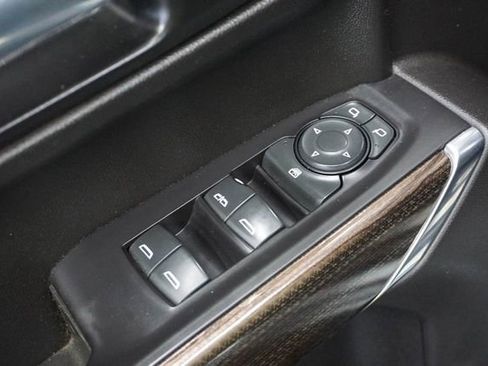 Used 2021 Chevrolet Silverado 1500 RST AWD/4WD image 11