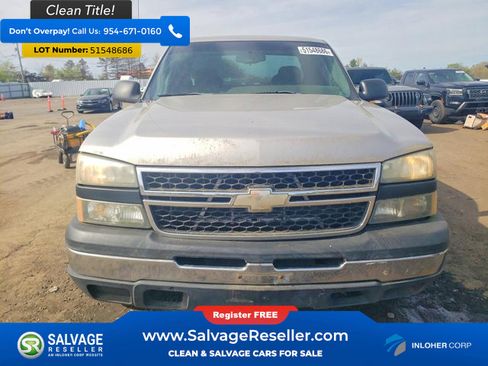 Used 2007 Chevrolet Silverado 1500 W/T w/ Light Duty Power Package AWD/4WD image 7