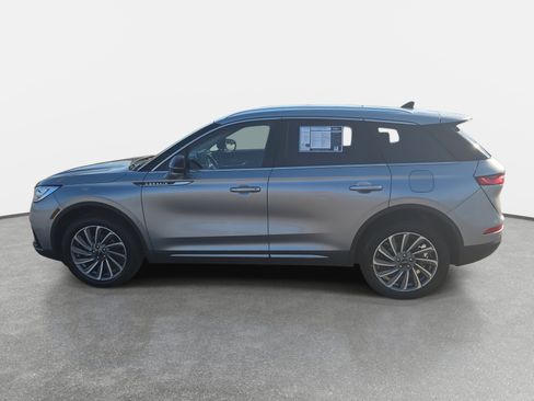 Certified 2024 Lincoln Corsair Reserve w/ Equipment Group 201A image 8