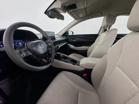 Used 2025 Honda Accord LX image 20
