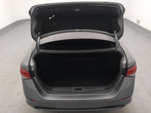 Used 2020 Nissan Sentra SV FWD image 29