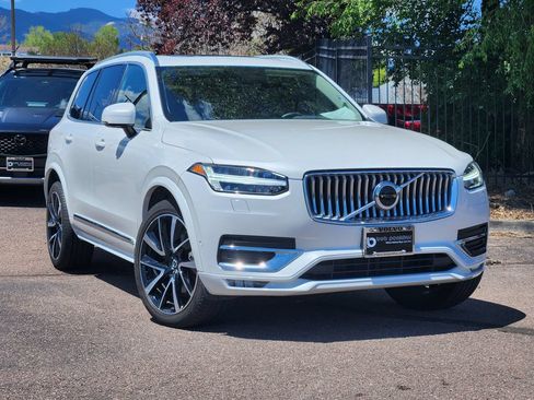 Used 2023 Volvo XC90 B6 Plus w/ Protection Package Premier AWD/4WD image 1