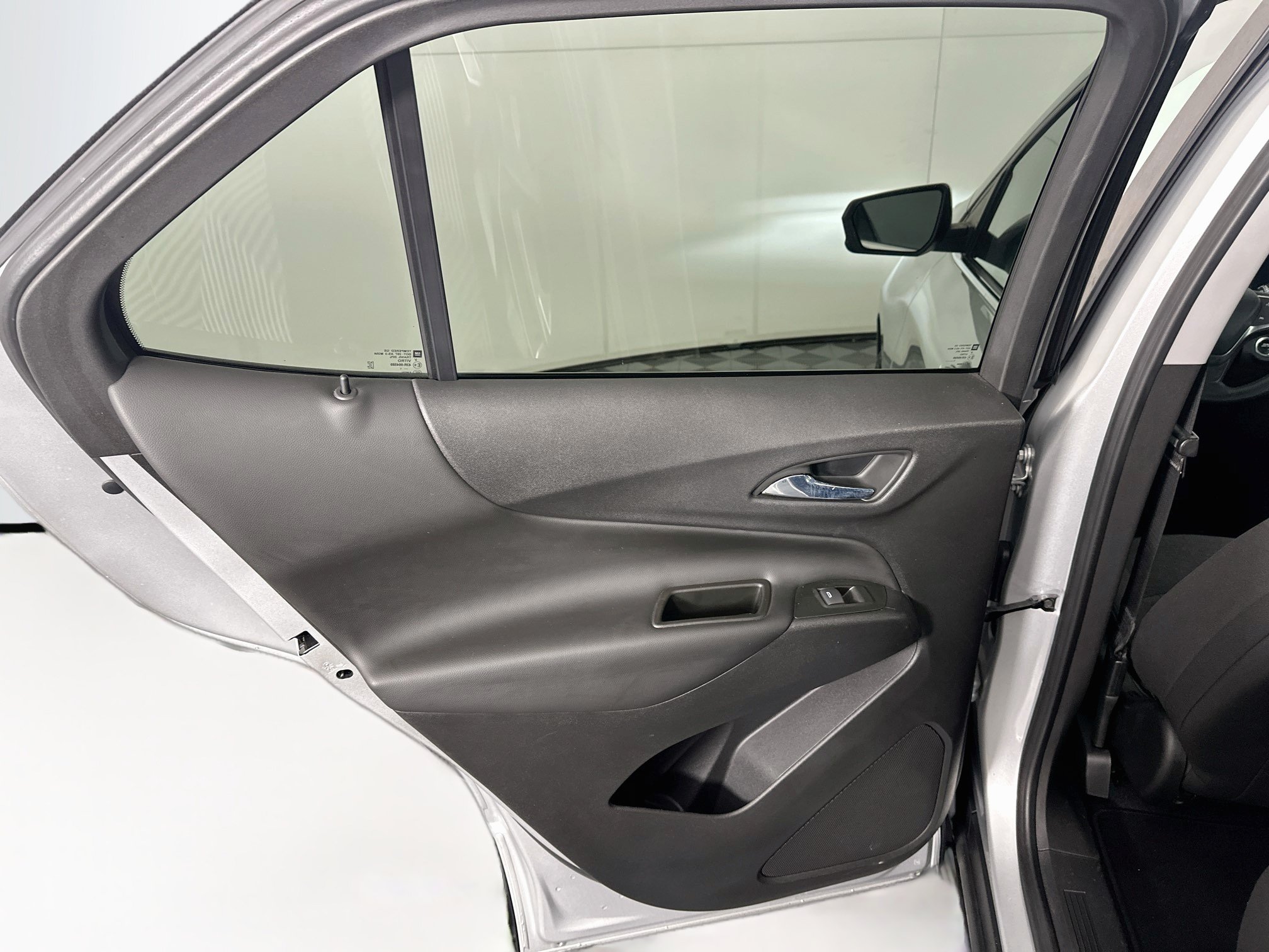 Used 2022 Chevrolet Equinox LT FWD image 25