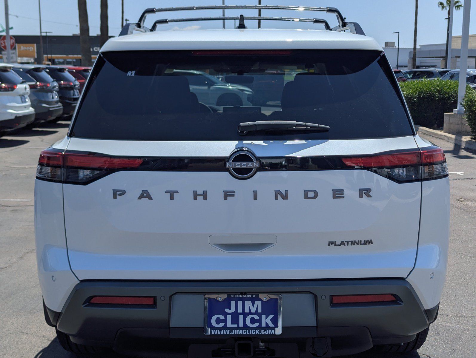 New 2026 Nissan Pathfinder Platinum w/ Accent Package FWD image 3