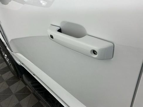 Certified 2025 Ford F350 Lariat w/ FX4 Off-Road Package image 14