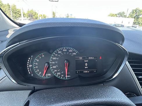 Certified 2018 Chevrolet Trax LT w/ Redline Edition FWD image 13