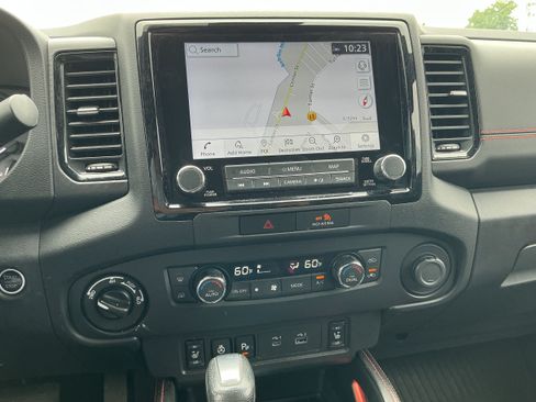 Used 2023 Nissan Frontier PRO-4X w/ Pro Convenience Package AWD/4WD image 8