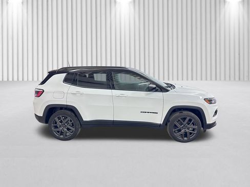 New 2026 Jeep Compass Limited image 3