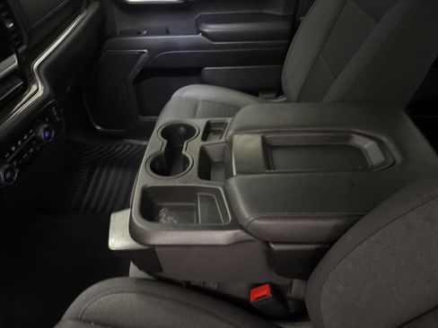 Used 2023 Chevrolet Silverado 1500 LT image 17