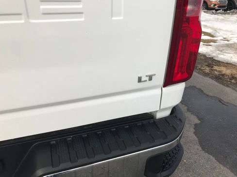 Used 2022 Chevrolet Silverado 3500 LT w/ Convenience Package image 35