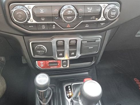 Used 2021 Jeep Wrangler Rubicon image 9