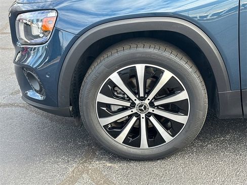 Certified 2023 Mercedes-Benz GLB 250 GLB 250 image 12