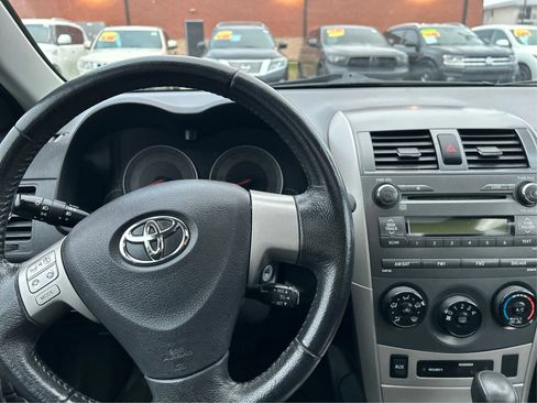 Used 2010 Toyota Corolla S image 15