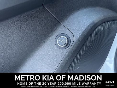 Used 2019 GMC Acadia Denali w/ Technology Package image 13