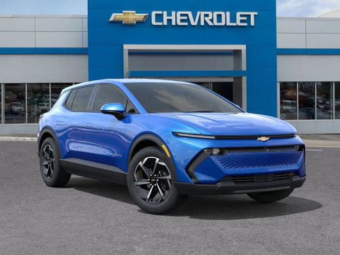 New 2026 Chevrolet Equinox EV LT image 40