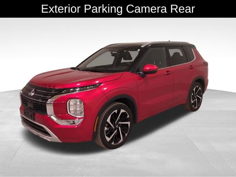 Used 2024 Mitsubishi Outlander SEL image 11
