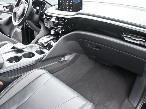 Certified 2024 Acura MDX SH-AWD w/Tech image 20