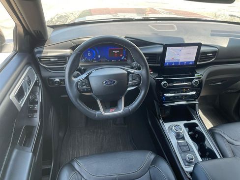 Used 2023 Ford Explorer ST w/ Equipment Group 401A AWD/4WD image 10