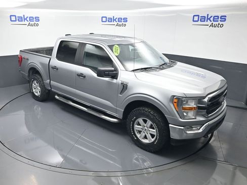 Used 2021 Ford F150 XLT image 45