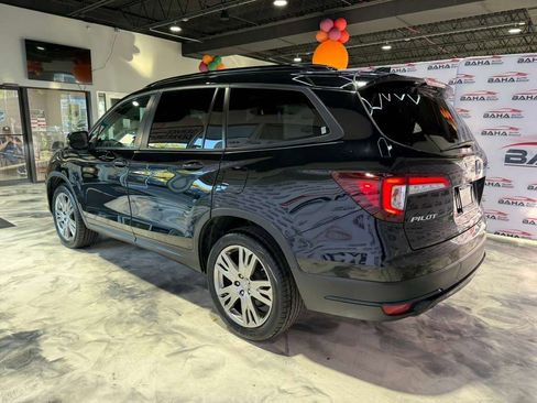 Used 2022 Honda Pilot Sport image 11
