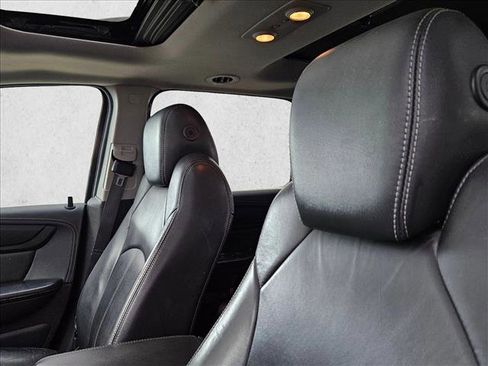 Used 2015 GMC Acadia SLT image 14