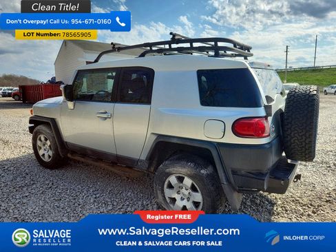 Used 2008 Toyota FJ Cruiser 4WD image 3