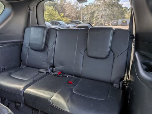 Used 2021 INFINITI QX80 Sensory w/ All-Season Package image 33