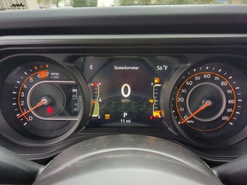 New 2026 Jeep Wrangler Unlimited Rubicon AWD/4WD image 15