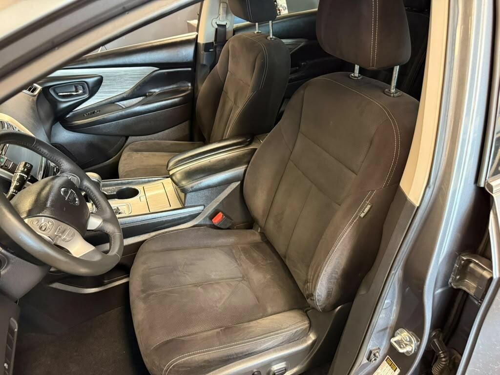 Used 2017 Nissan Murano SV AWD/4WD image 9