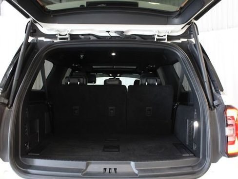 Used 2023 Ford Expedition Max Platinum AWD/4WD image 33